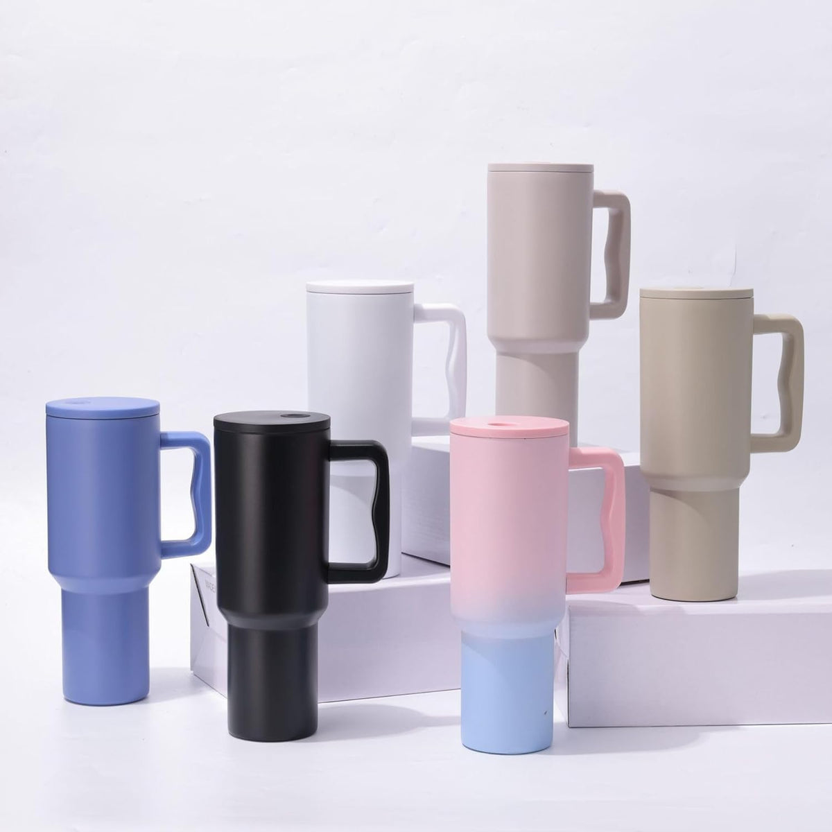 Stainless Steel Travel Tumbler with Handle & Straw, Leakproof Coffee Mug with Lid, 1200ML Large Capacity Drinking Cup, Car Cup Holder Friendly Reusable Tumbler with Brush